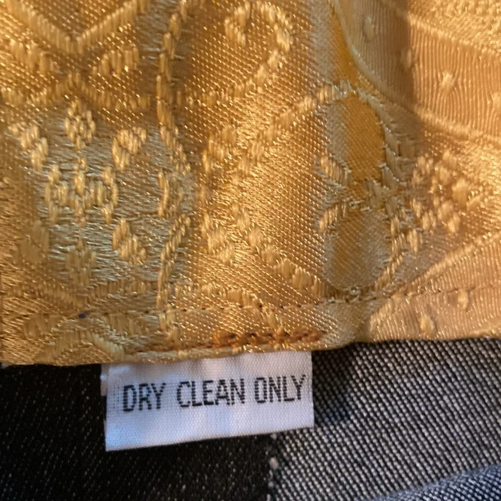 Carmelita Coulture big bad wolf runway pants - Picture 8 of 15